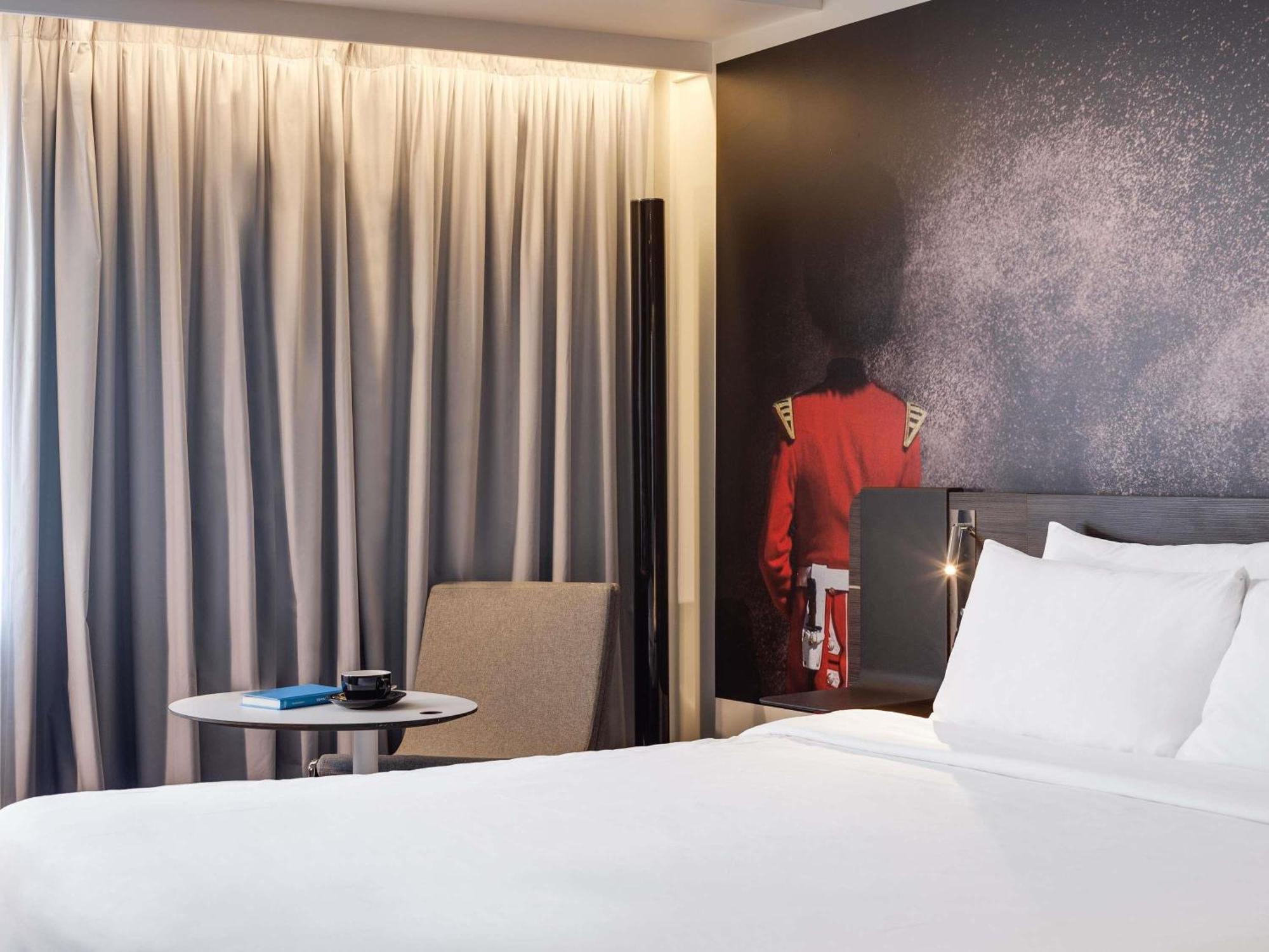 King Suite with Sofa-Bed,1704830785:JPEG